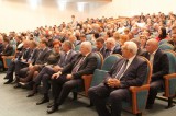Изображение к новости 'Депутаты на Съезде строителей'. 