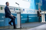 Изображение к новости 'Депутаты на форуме U-NOVUS'. фото: tsu.ru