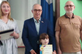 Изображение к новости 'Депутат поздравил победителей'. 