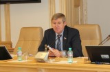 Изображение к новости 'Геннадий Сергеенко: обещания, данные сельхозпроизводителям, надо выполнять'. 